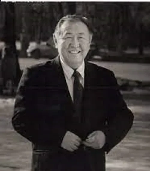 Казат Акматов