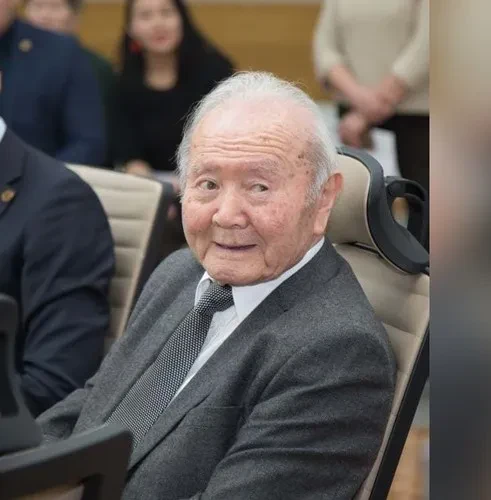 АЛГАЧКЫ ТӨРАГА