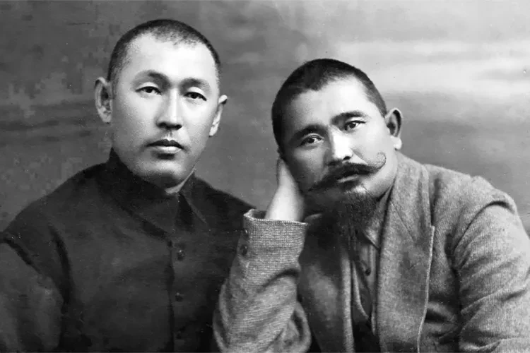 ӨСКӨН ДАНИКЕЕВ: