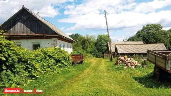 Төкөлдөш, Тэцуо жана Назира апа